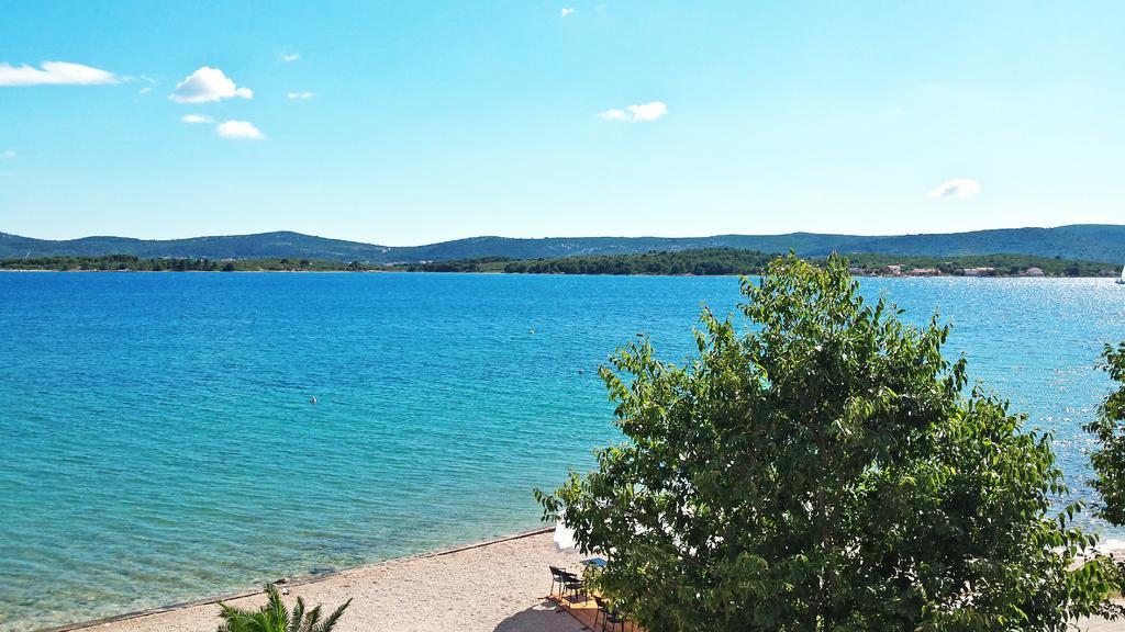 Beach Apartment Sveti Filip I Jakov - Turanj Zewnętrze zdjęcie